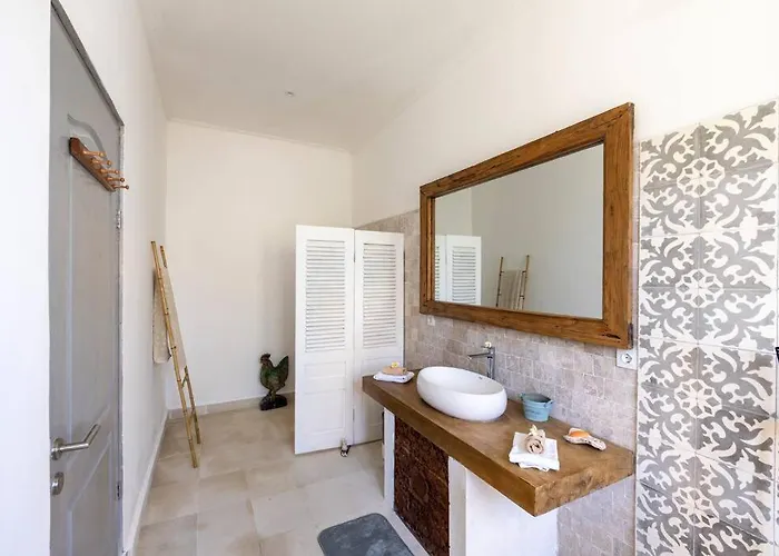 Orchid 18m Pool, Sea View Villa Nusa Lembongan
