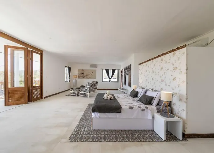 Villa Orchid 18m Pool, Sea View