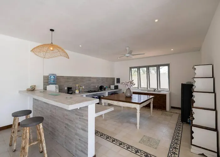 Villa Orchid 18m Pool, Sea View Nusa Lembongan